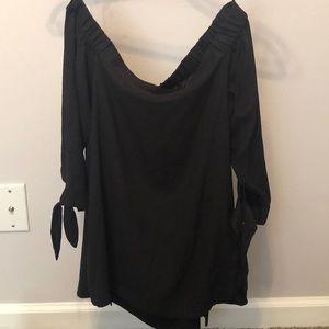 Off shouldered black top